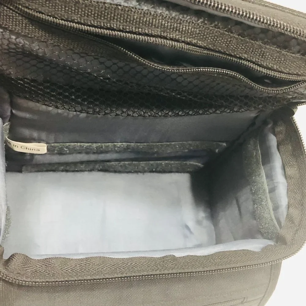 NWOT Samsonite Black Camera Case Bag Padded 5 Pockets 8 x 5 x 5.5‎ Straps
